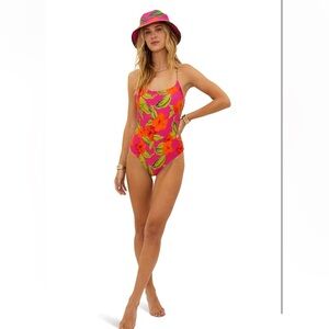 Beach Riot Women's Stevie One-Piece Swimsuit - Hibiscus Sunset - Size Medium